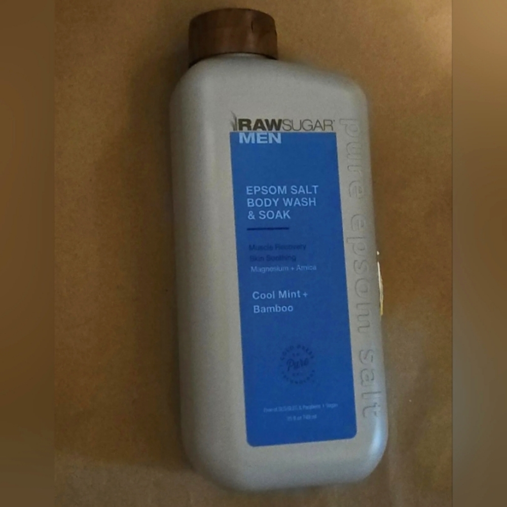 Raw Sugar Men Muscle Recovery Epsom Salt Body Wash & Soak  Cool Mint Bamboo RARE